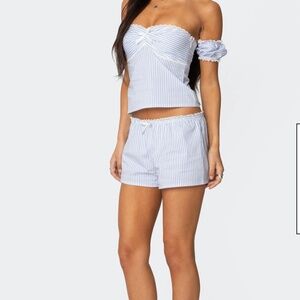 NWT Edikted Taryn Stripe Mini Short Size M